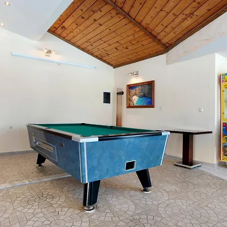 公寓 Paradise Standard 5 *